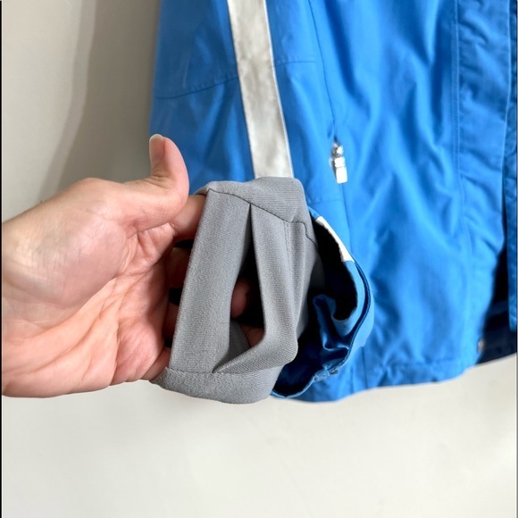 PEAK PERFORMANCE MORZINEJ GORE-TEX Performance Shell Ski Jacket Women Size M - Picture 3 of 16